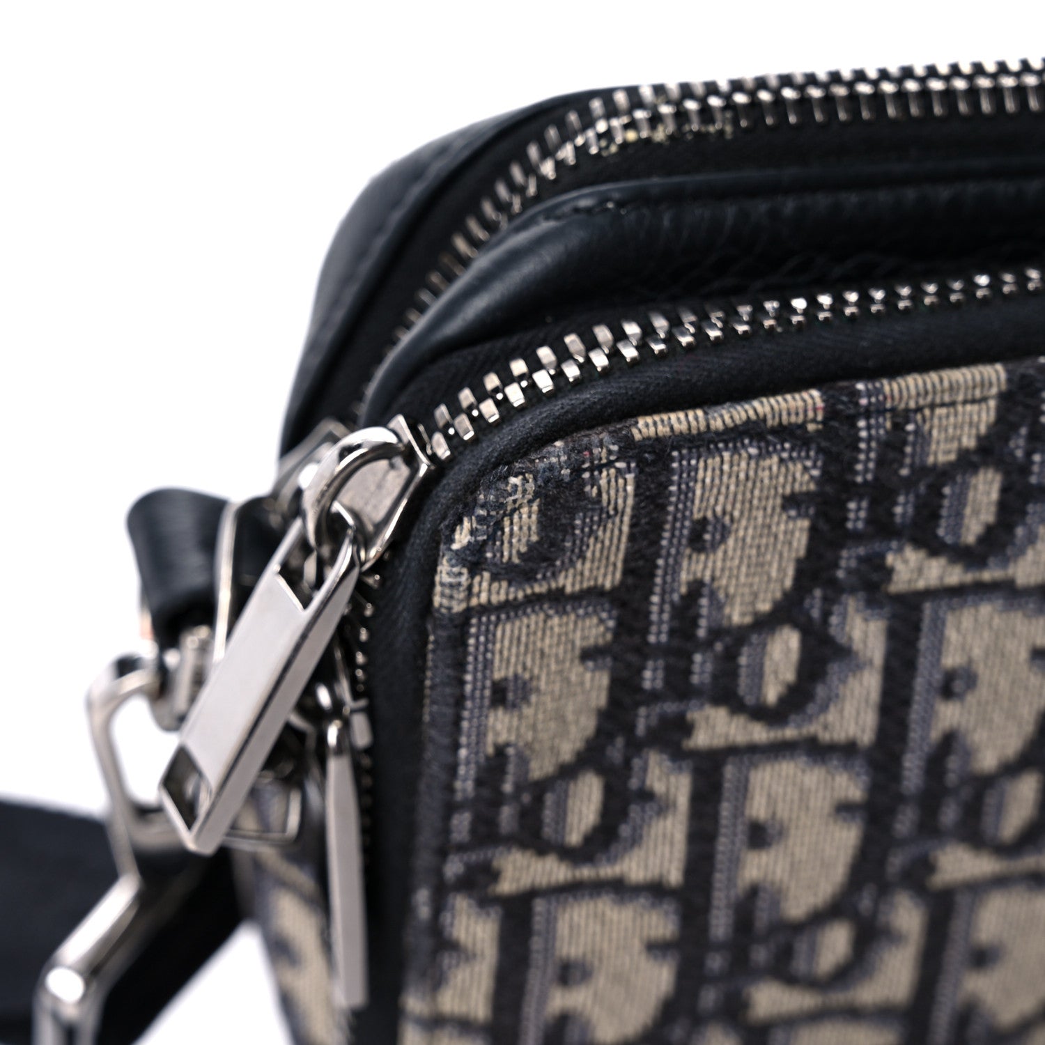 Christian Dior Oblique Pouch Navy Blue 16 of 17