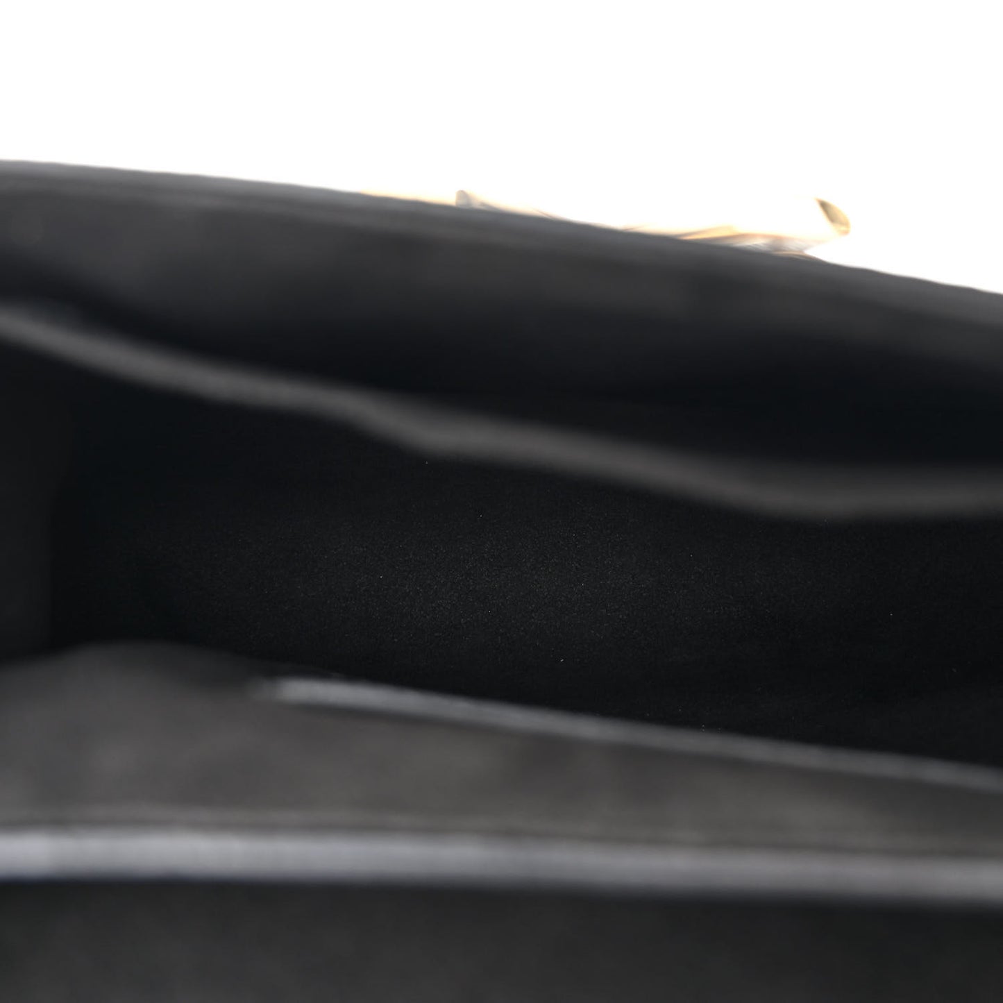 Epi Studded Sol Twist Shoulder Bag MM Black