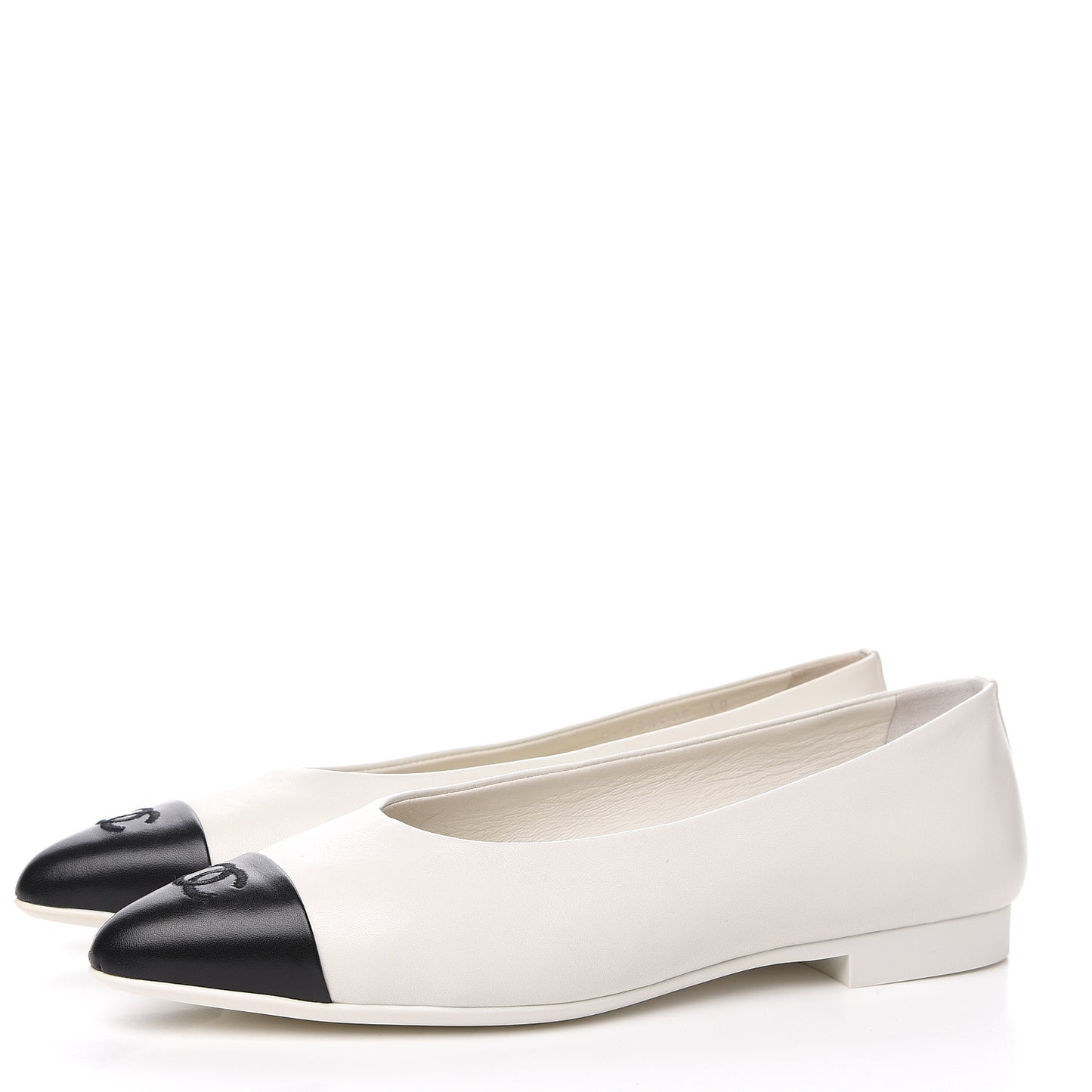 Glazed Lambskin Cap Toe Pointed Toe 40 White Black