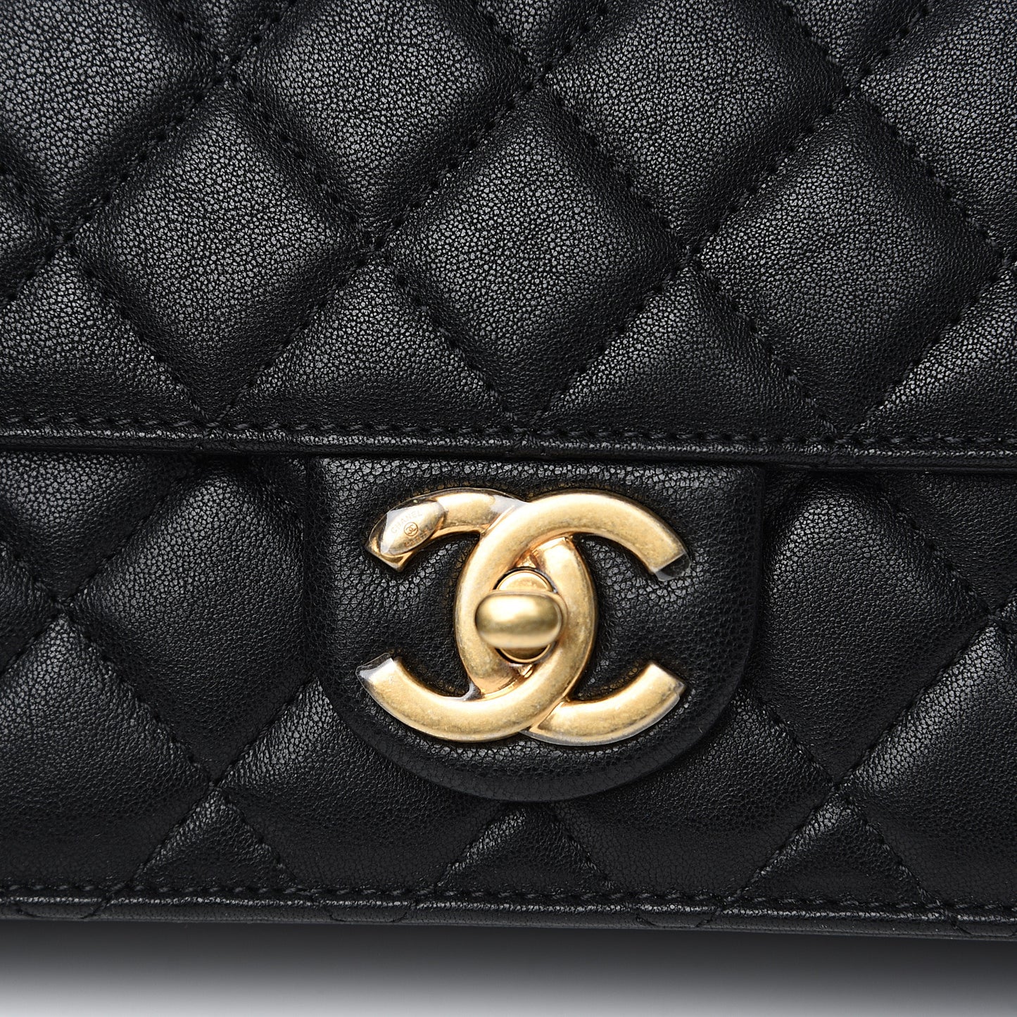 Lambskin Quilted Small Chic Pearls Flap Black