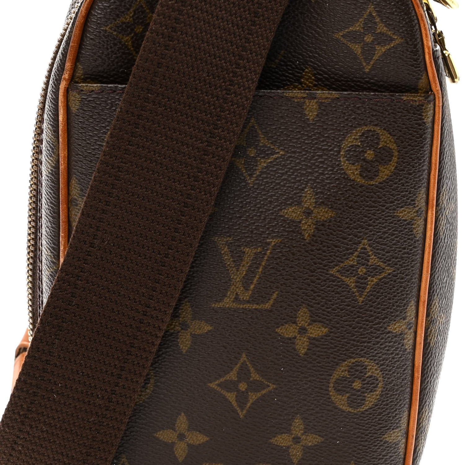 Louis Vuitton Monogram Pochette Gange 7 of 10