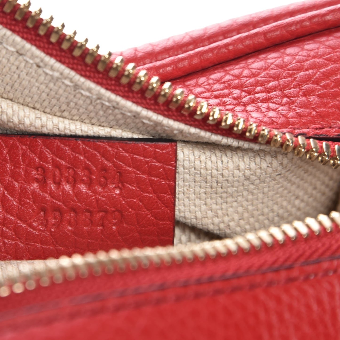 Pebbled Calfskin Small Soho Disco Bag Tabasco Red