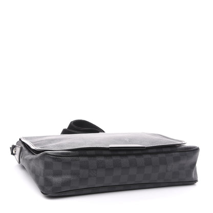 Louis Vuitton Damier Graphite Daniel MM 3 of 9