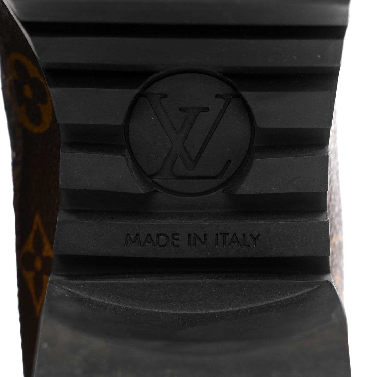 Suede Calfskin Monogram Laureate Platform Desert Boots 39 Black