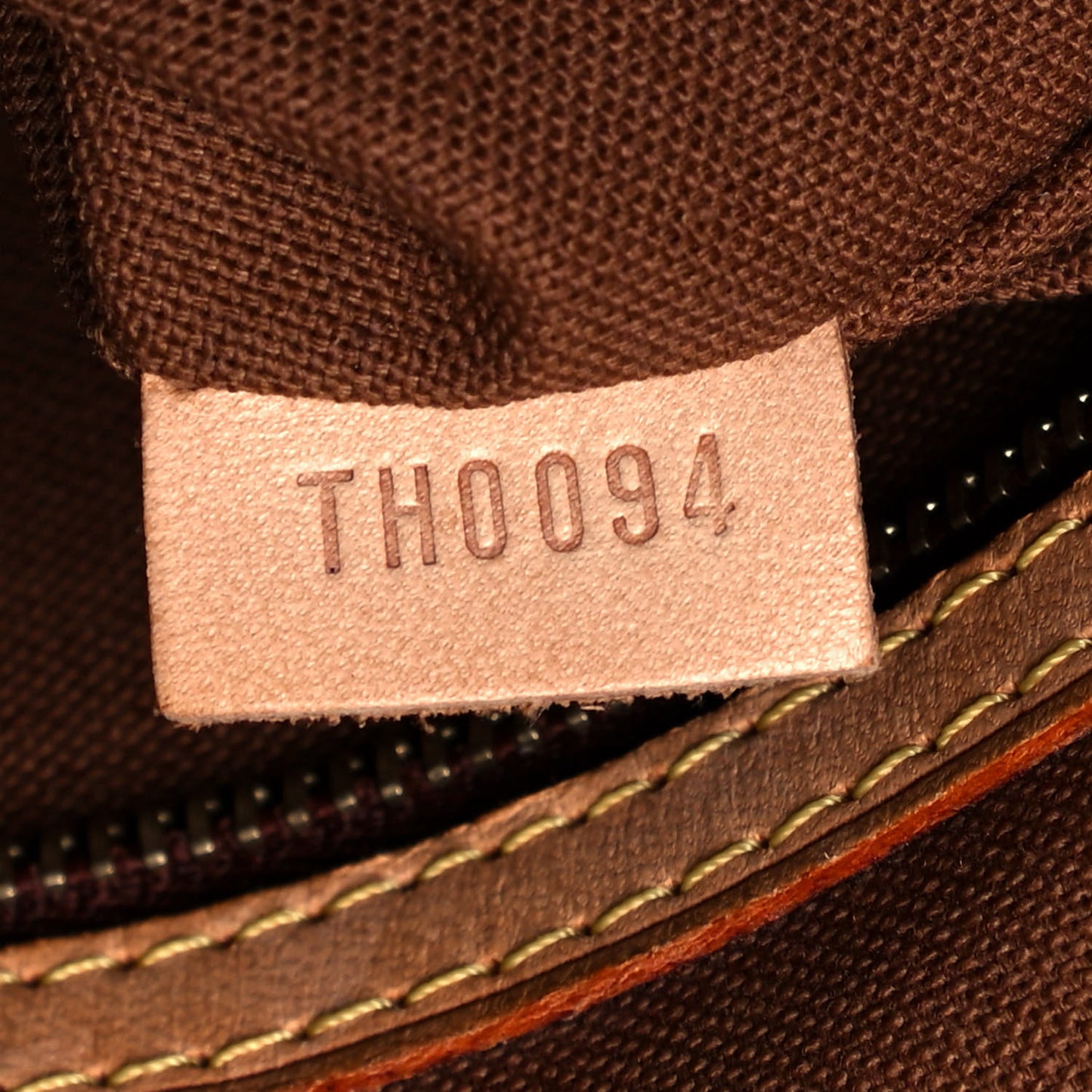 Monogram Cabas Mezzo