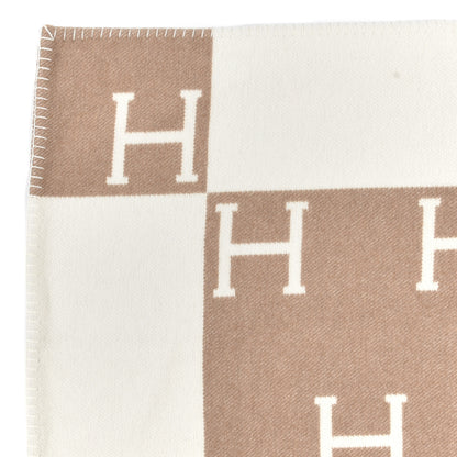 Hermes Wool Cashmere Avalon Baby Blanket Noisette Moyen White 2 of 3