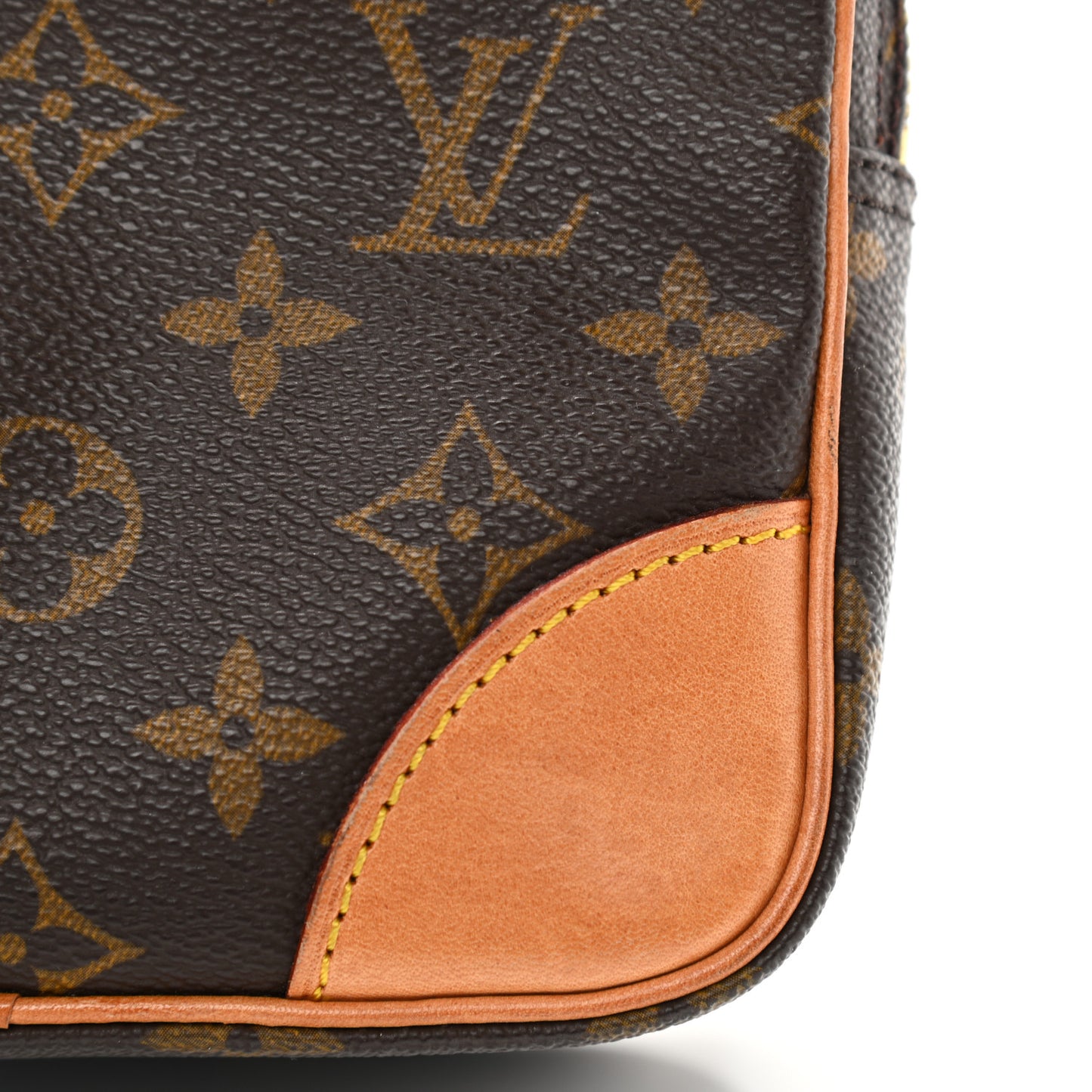 Monogram Amazone