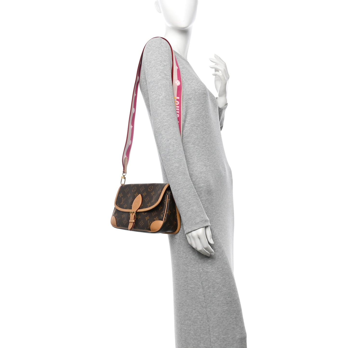 Monogram Diane Fuchsia
