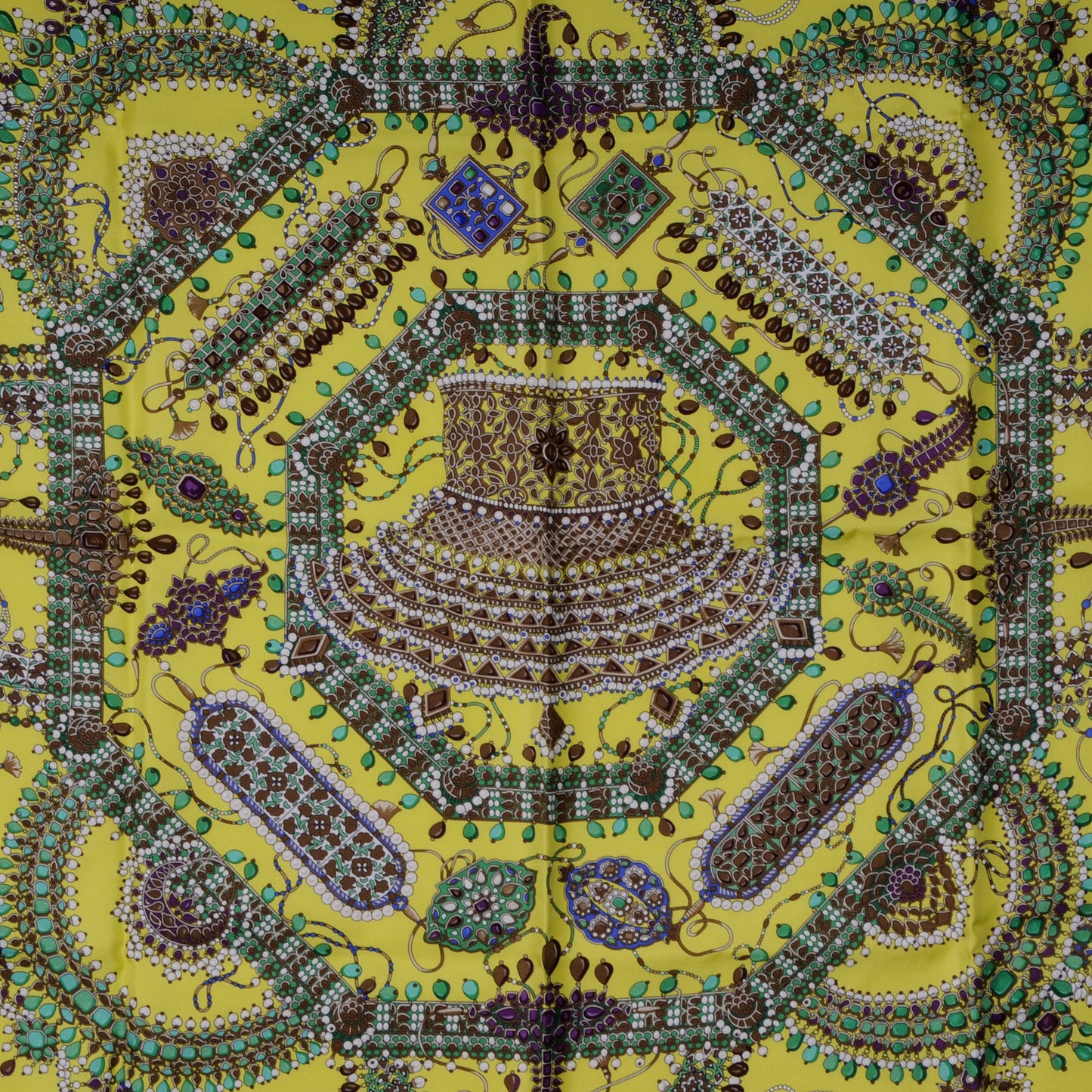 Silk Parures Des Maharajas Scarf 90