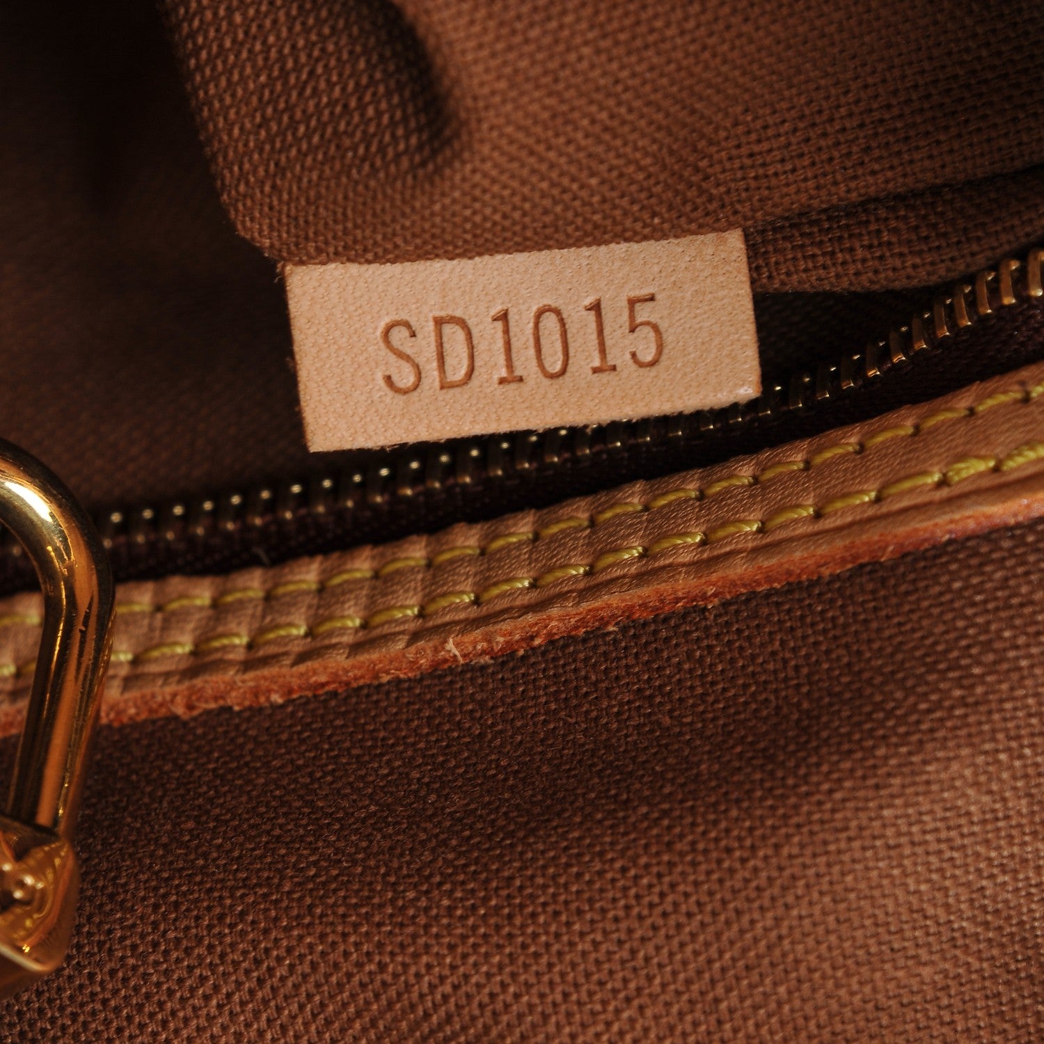 Louis Vuitton Monogram Batignolles Horizontal 7 of 7