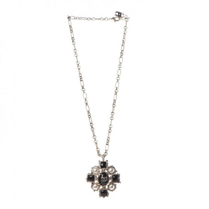 Chanel Gripoix Poured Glass Pearl CC Pendant Necklace Black Gold 3 of 7