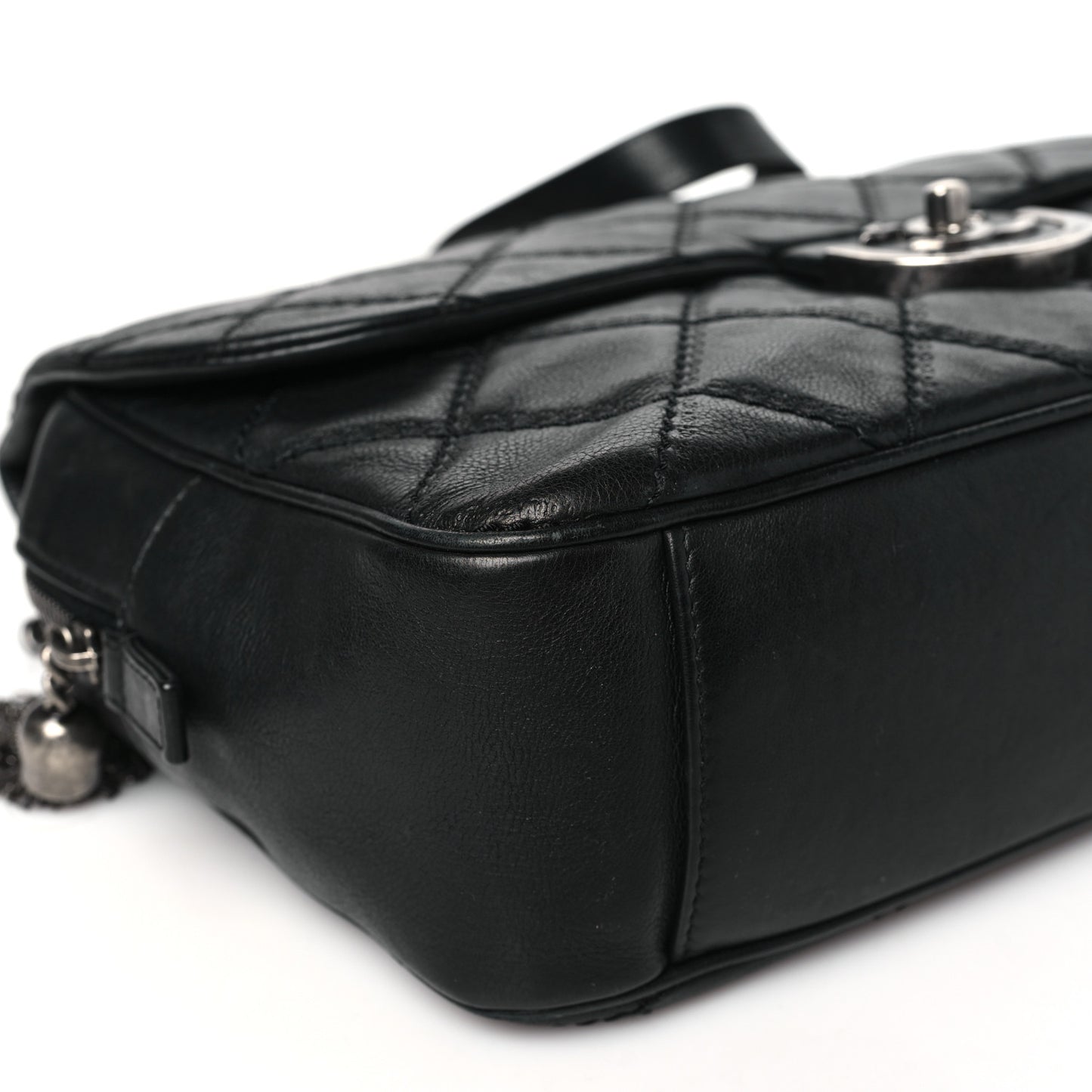 Calfskin Quilted Jumbo Coco Sporran Flap Black