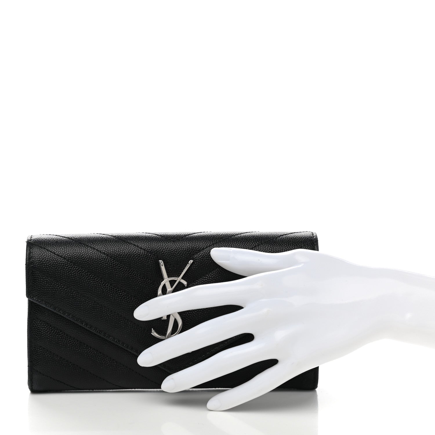 Saint Laurent Grain De Poudre Matelasse Chevron Monogram Flap Wallet Black 2 of 8