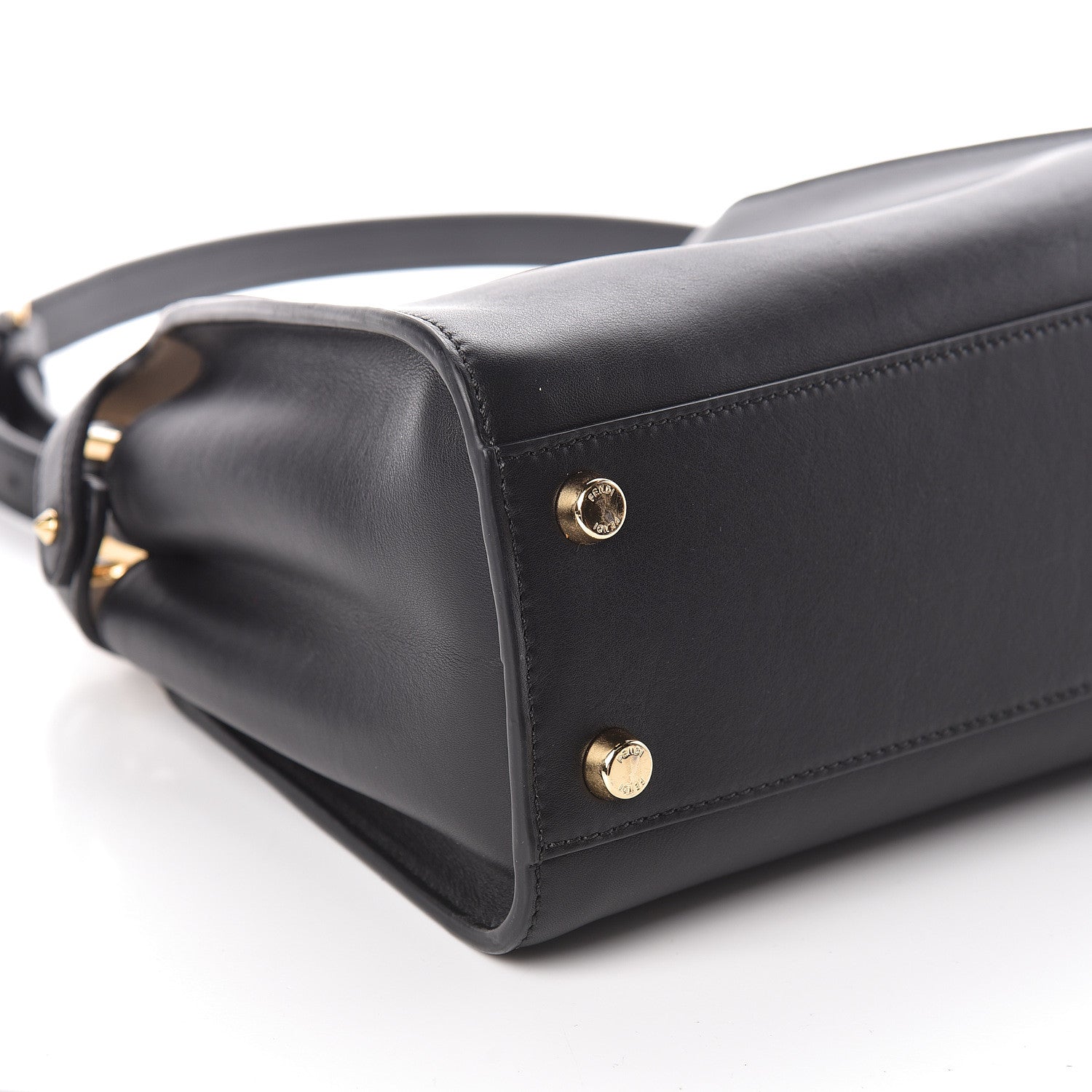 Fendi Vitello Tahiti Burro Medium Peekaboo Iconic Essentially Satchel Black Corda 9 of 10