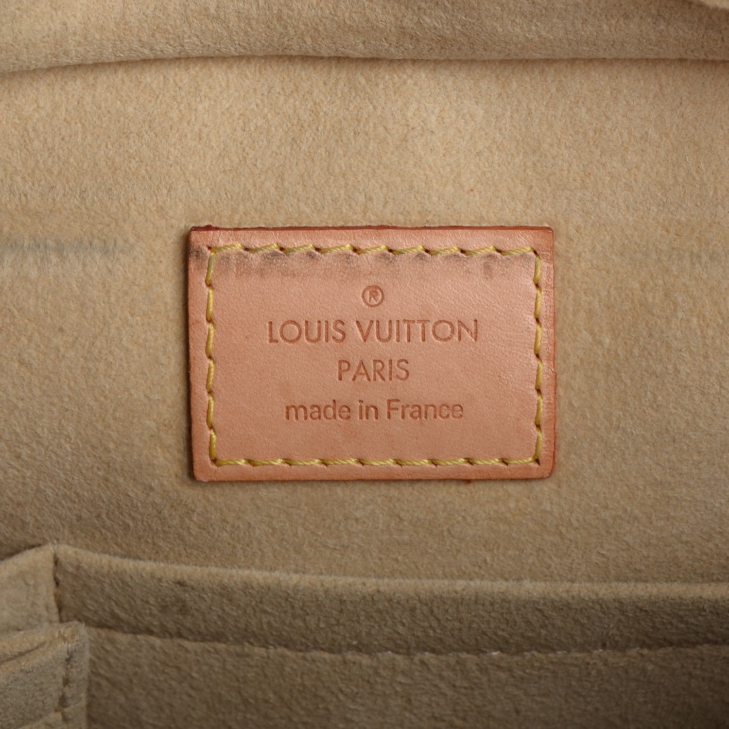 Louis Vuitton Monogram Hudson GM 6 of 13