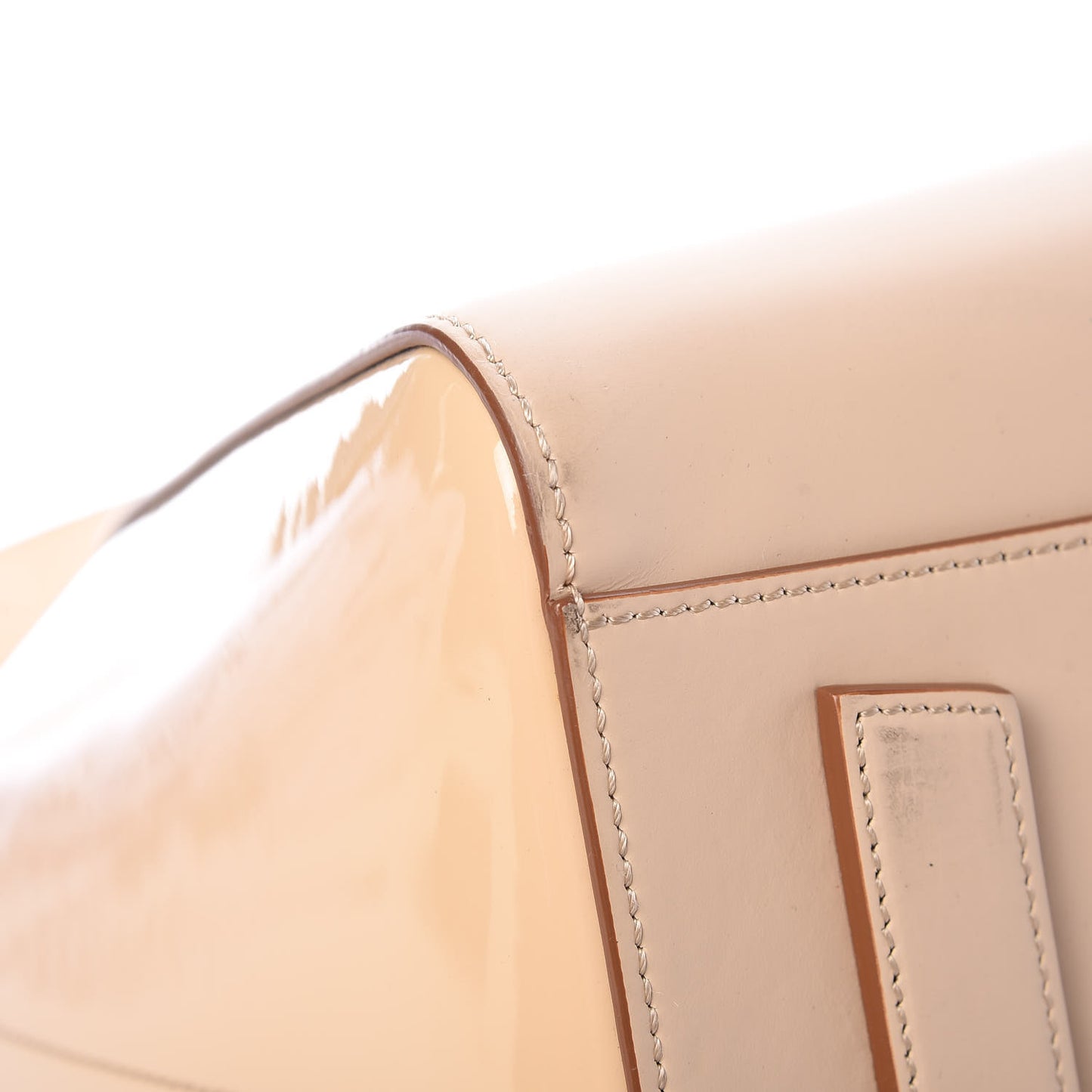 Calfskin Patent Medium Antigona Nude Pink
