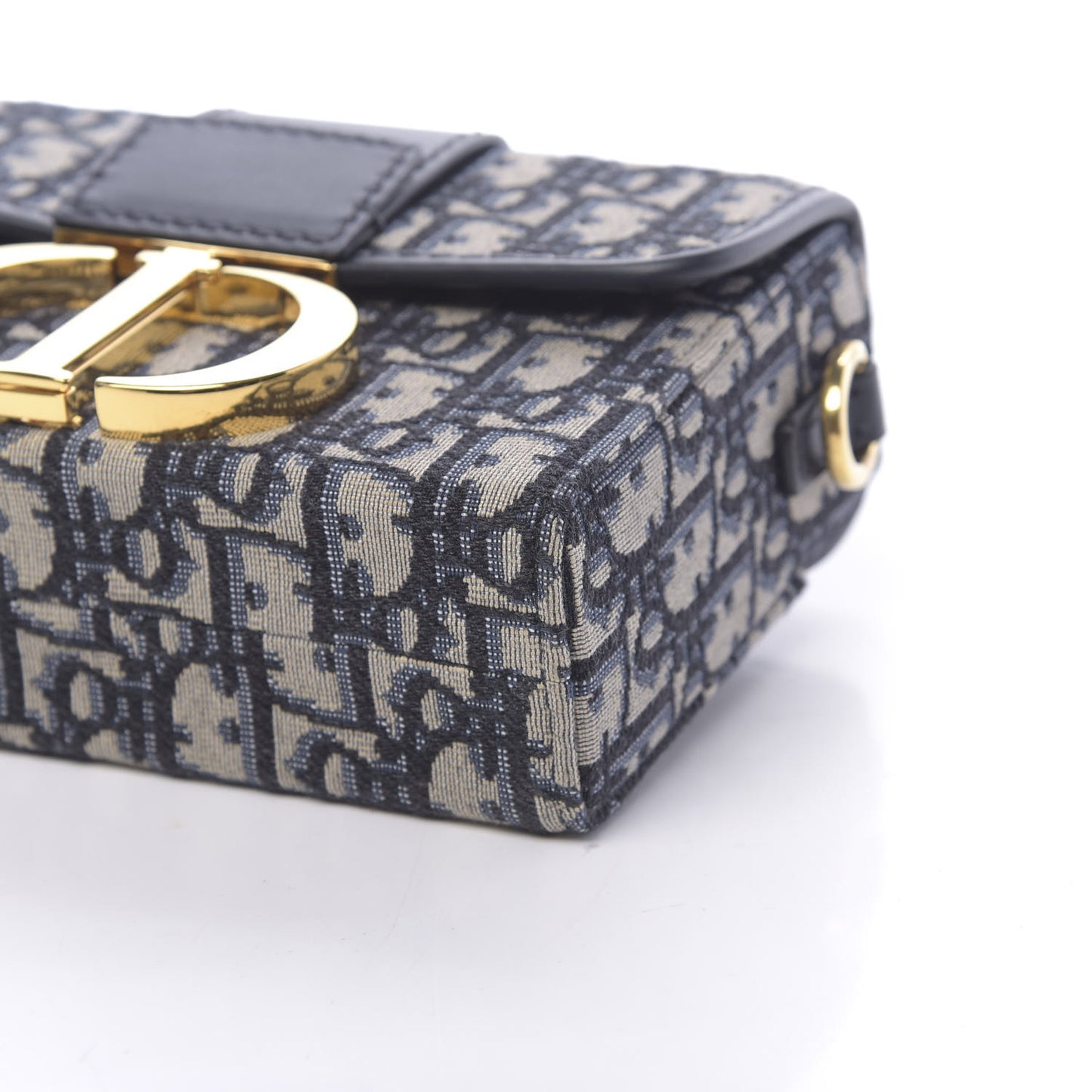 Oblique 30 Montaigne Box Bag Blue