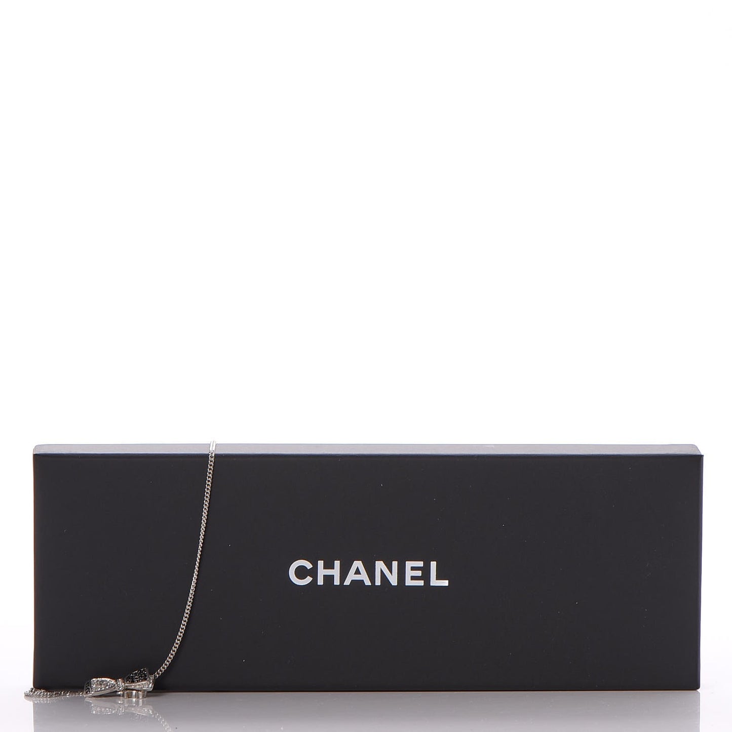 Crystal CC Bow Necklace Silver Black