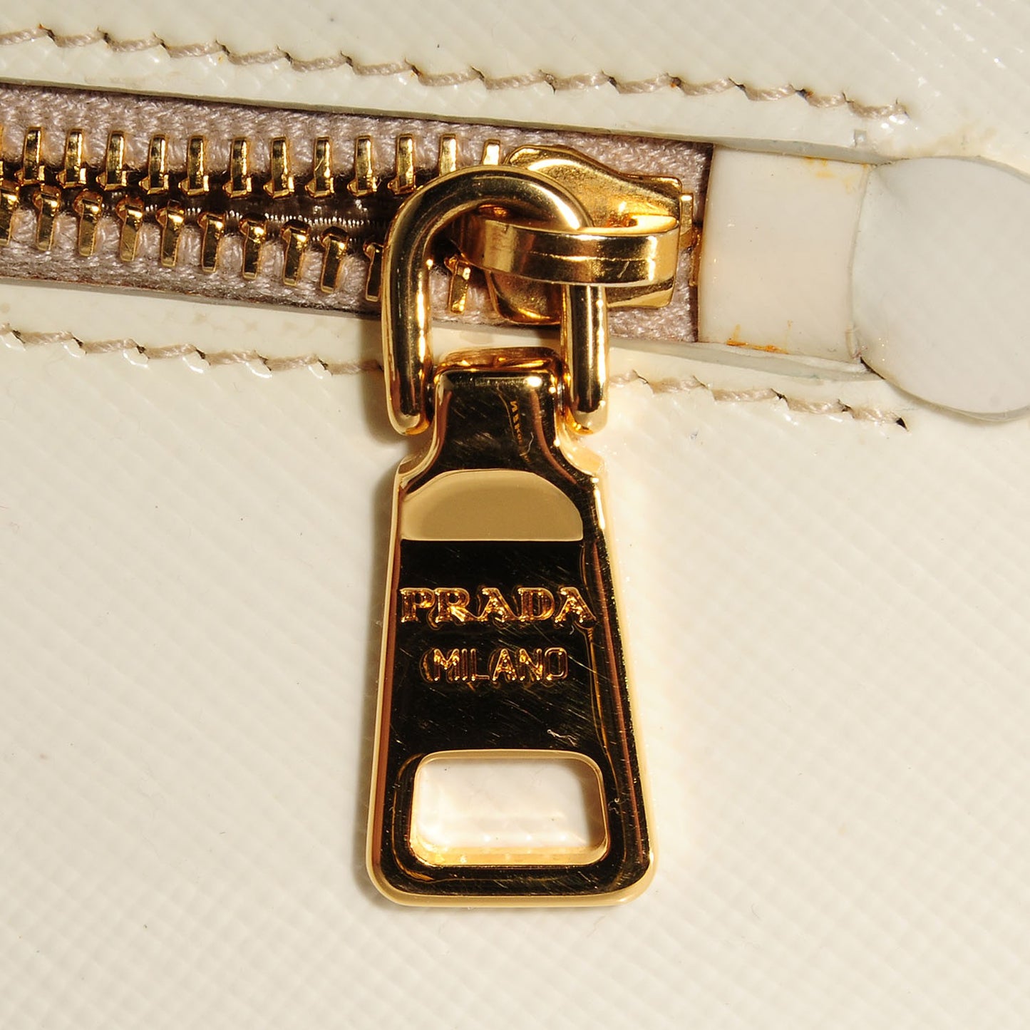 Saffiano Vernice Crossbody Bag Bianco