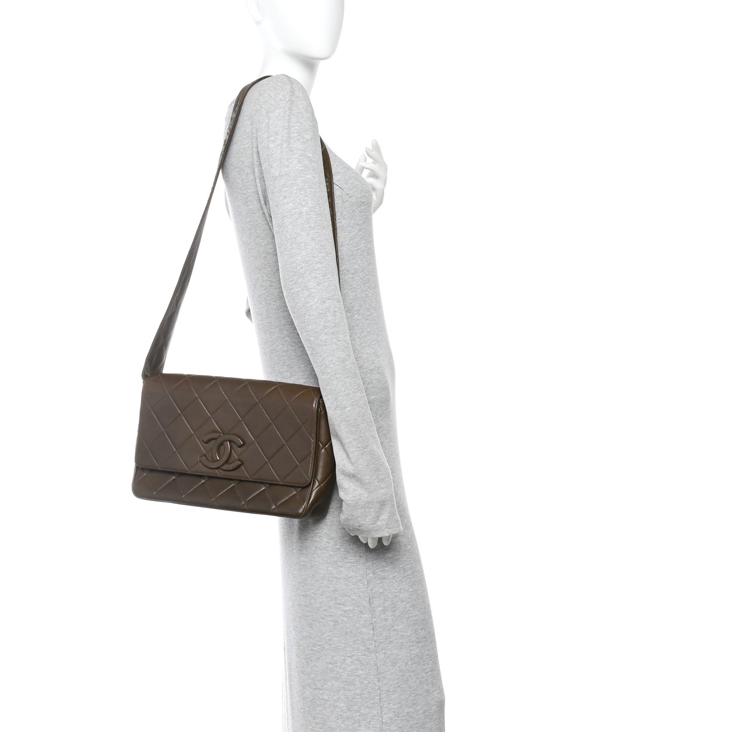 Lambskin Quilted CC Single Flap Shoulder Bag Brown