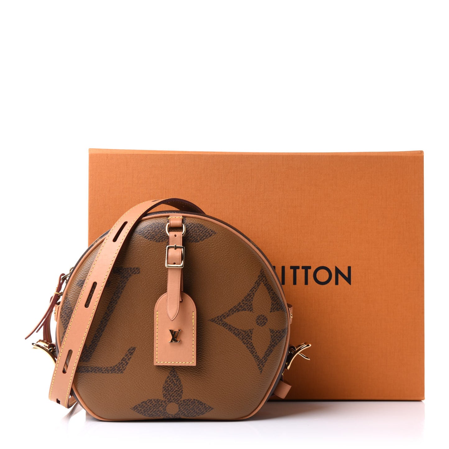 Reverse Monogram Giant Boite Chapeau Souple