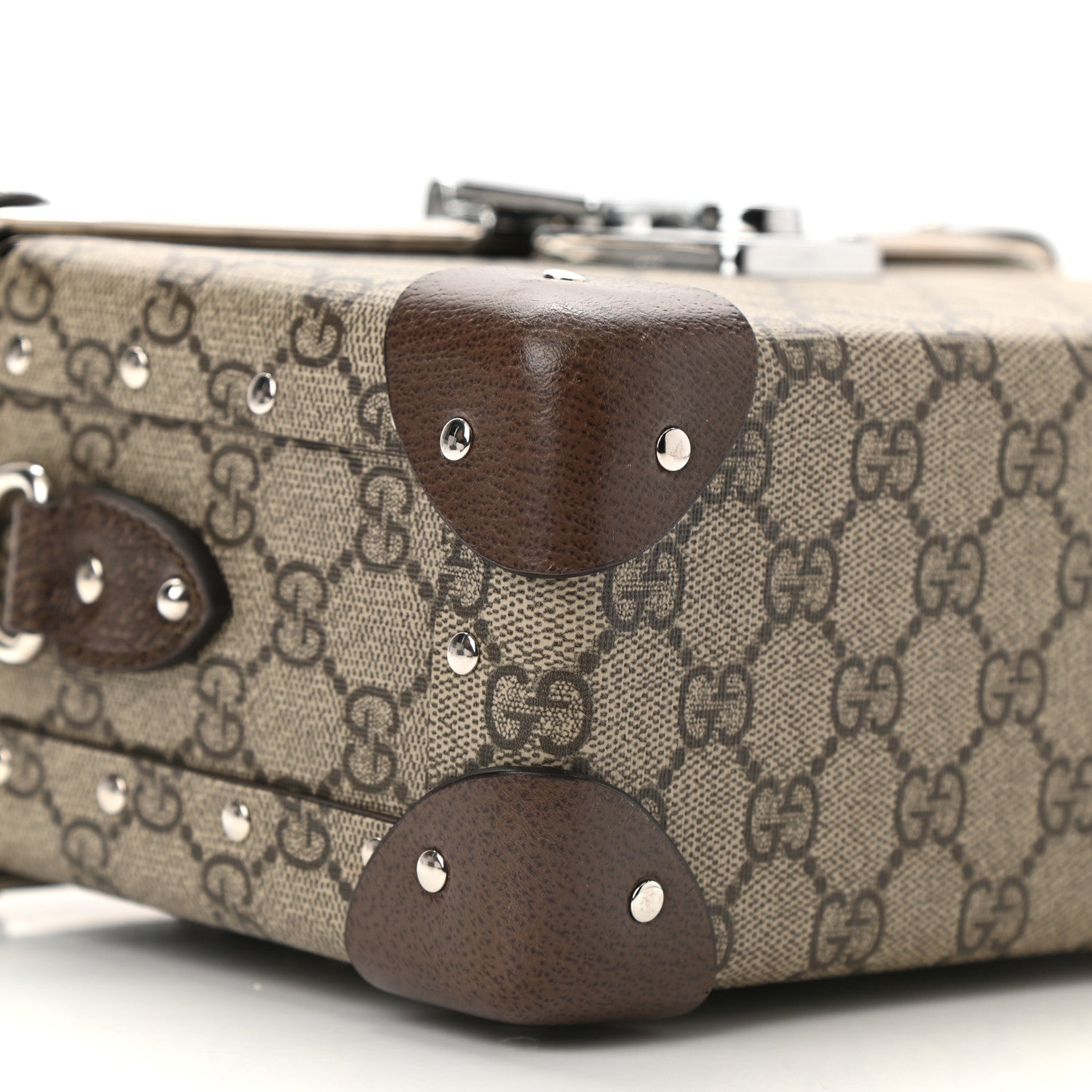 Gucci GG Supreme Monogram Globe-Trotter Beauty Case Brown 9 of 10