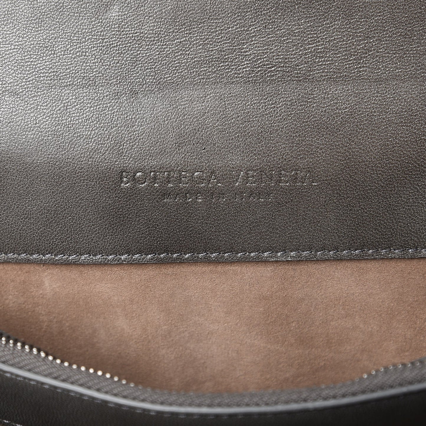 Nappa Intrecciato Olimpia Knot Clutch New Light Grey