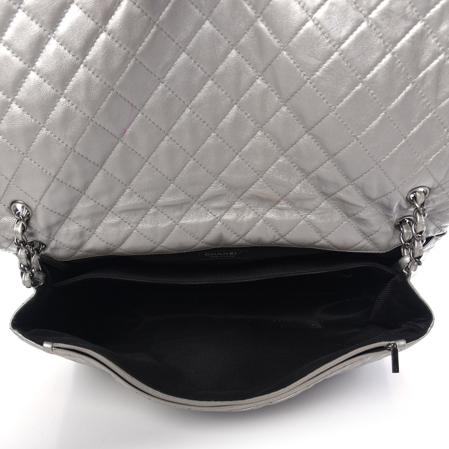 Metallic Caviar Quilted XXL Travel Flap Bag Silver