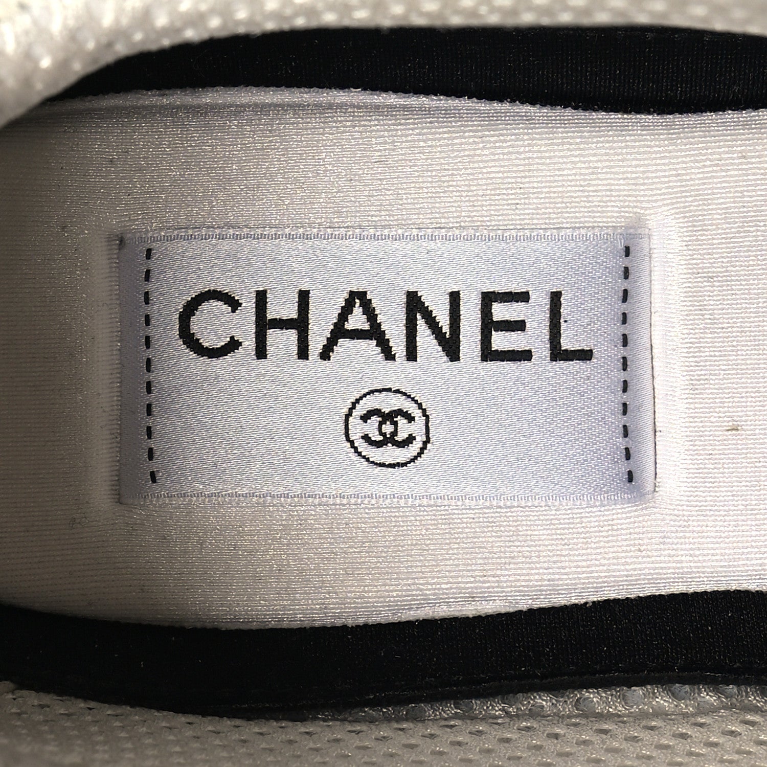 Chanel Suede Fabric Calfskin Womens CC Sneakers 39 White Light Gray 7 of 9