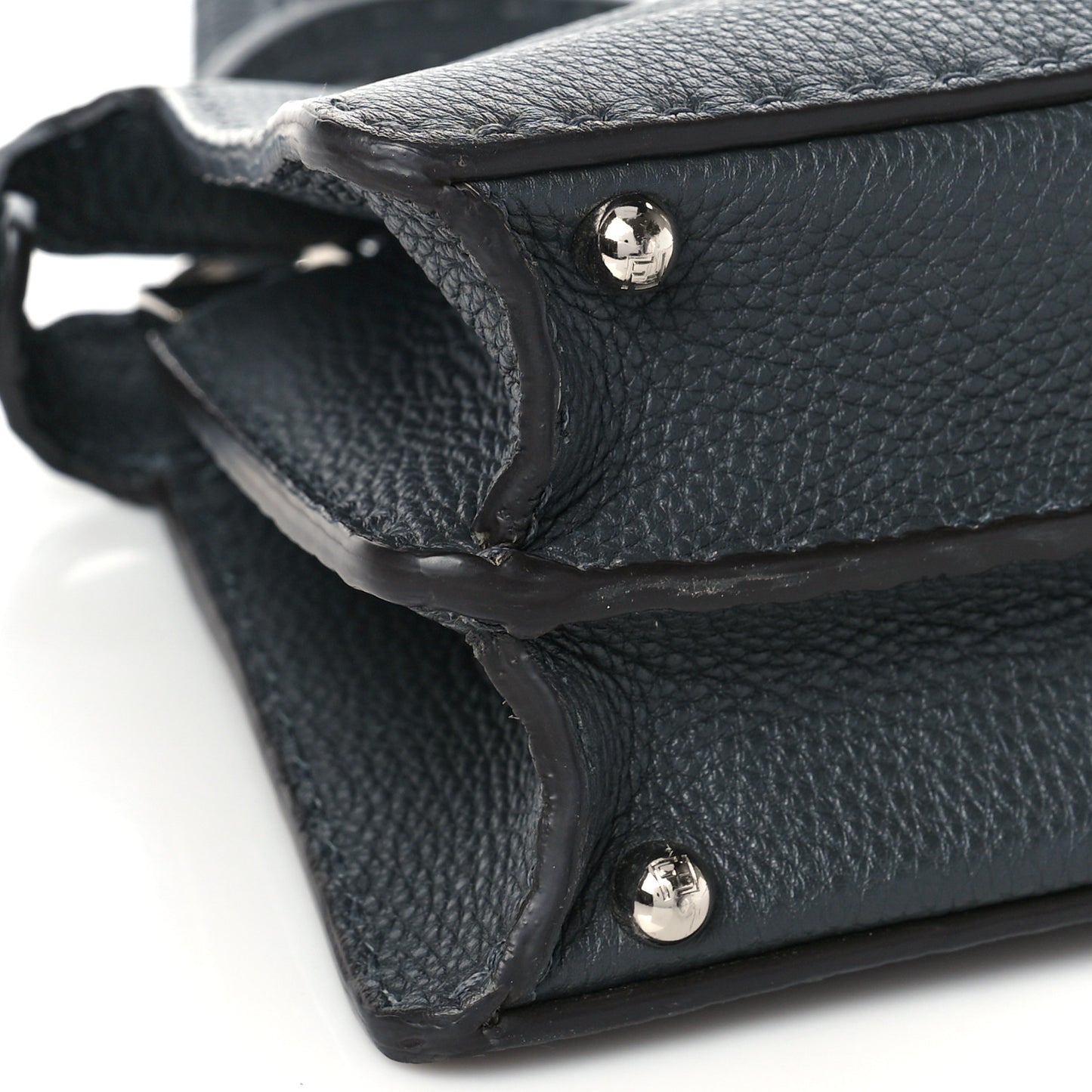 Cuoio Romano Selleria Chamois Small Peekaboo I SEE U Satchel Asfalto Camelia