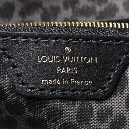 Louis Vuitton Monogram Giant Wild At Heart Neverfull MM Black 5 of 5