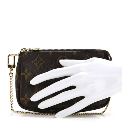 Louis Vuitton Monogram Mini Pochette Accessories 2 of 9