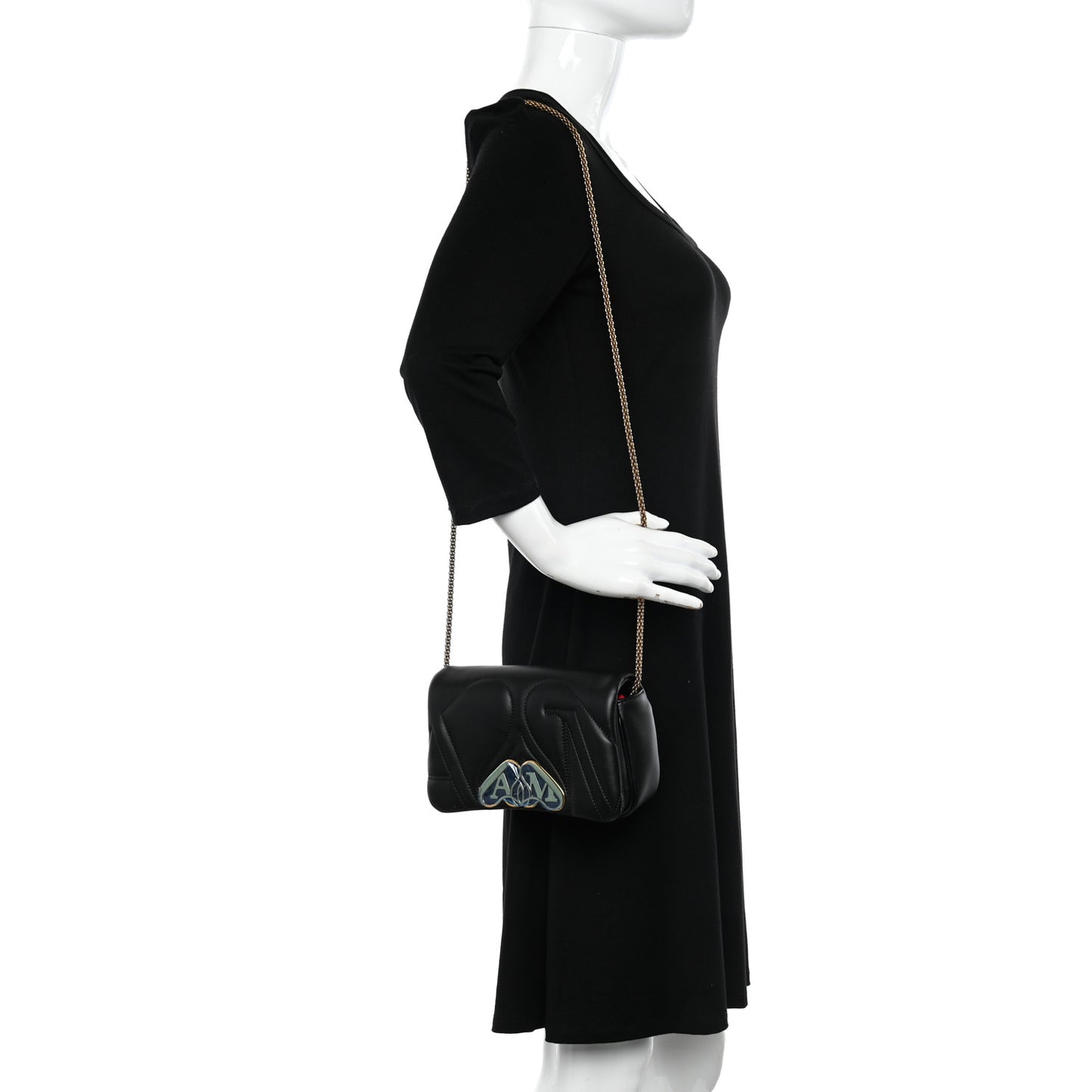 Calfskin Quilted Small The Seal Chain Shoulder Bag Black