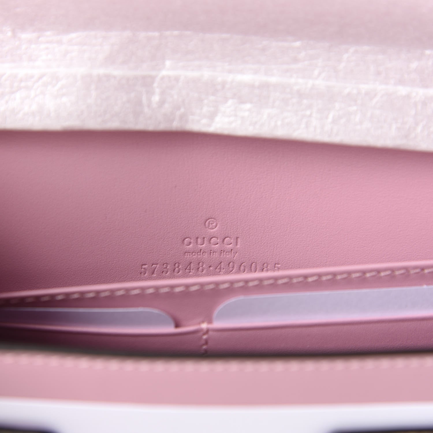 Gucci GG Supreme Monogram Strawberry Chain Wallet 9 of 10