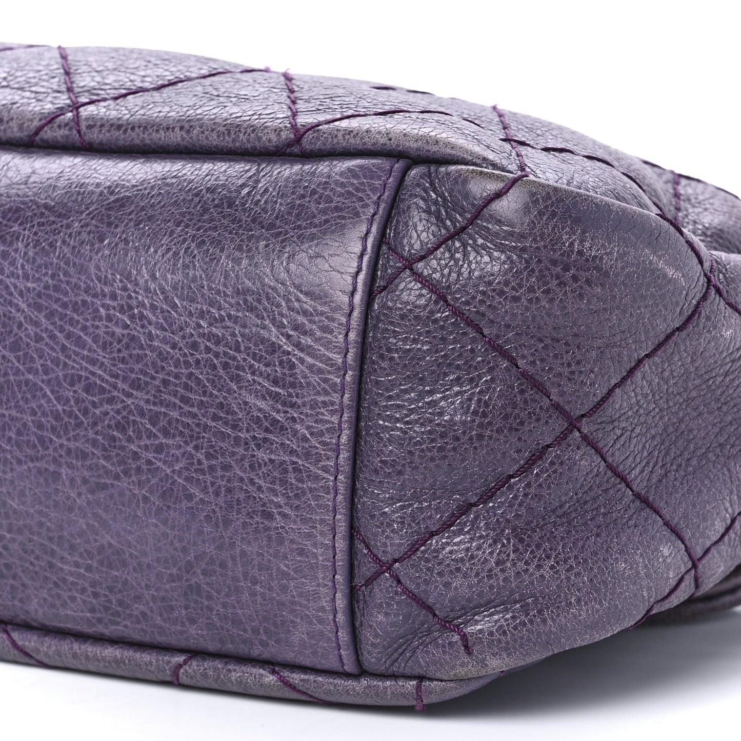 Glazed Calfskin Stitched On The Road Flap Purple