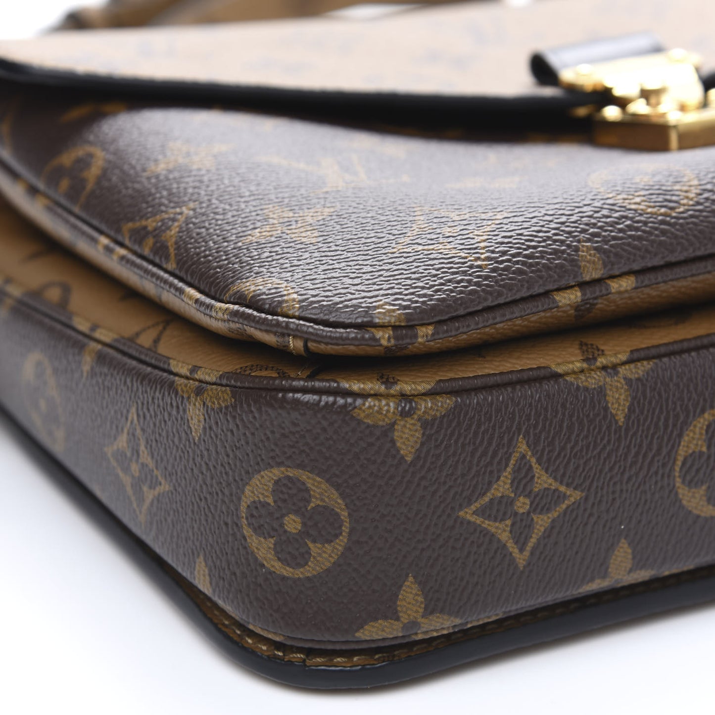 Reverse Monogram Pochette Metis