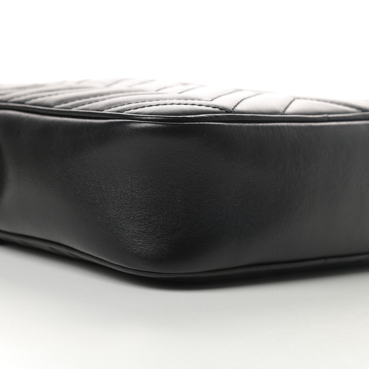 Calfskin Matelasse GG Marmont Travel Bag Black