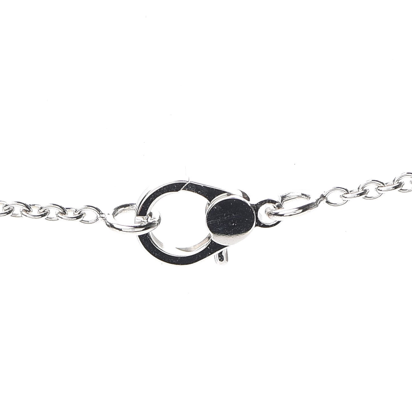 18K White Gold Diamond Finesse Pendant Necklace