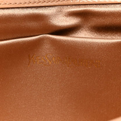 Saint Laurent Textured Patent Calfskin Monogram Large Belle De Jour Clutch Beige 6 of 15