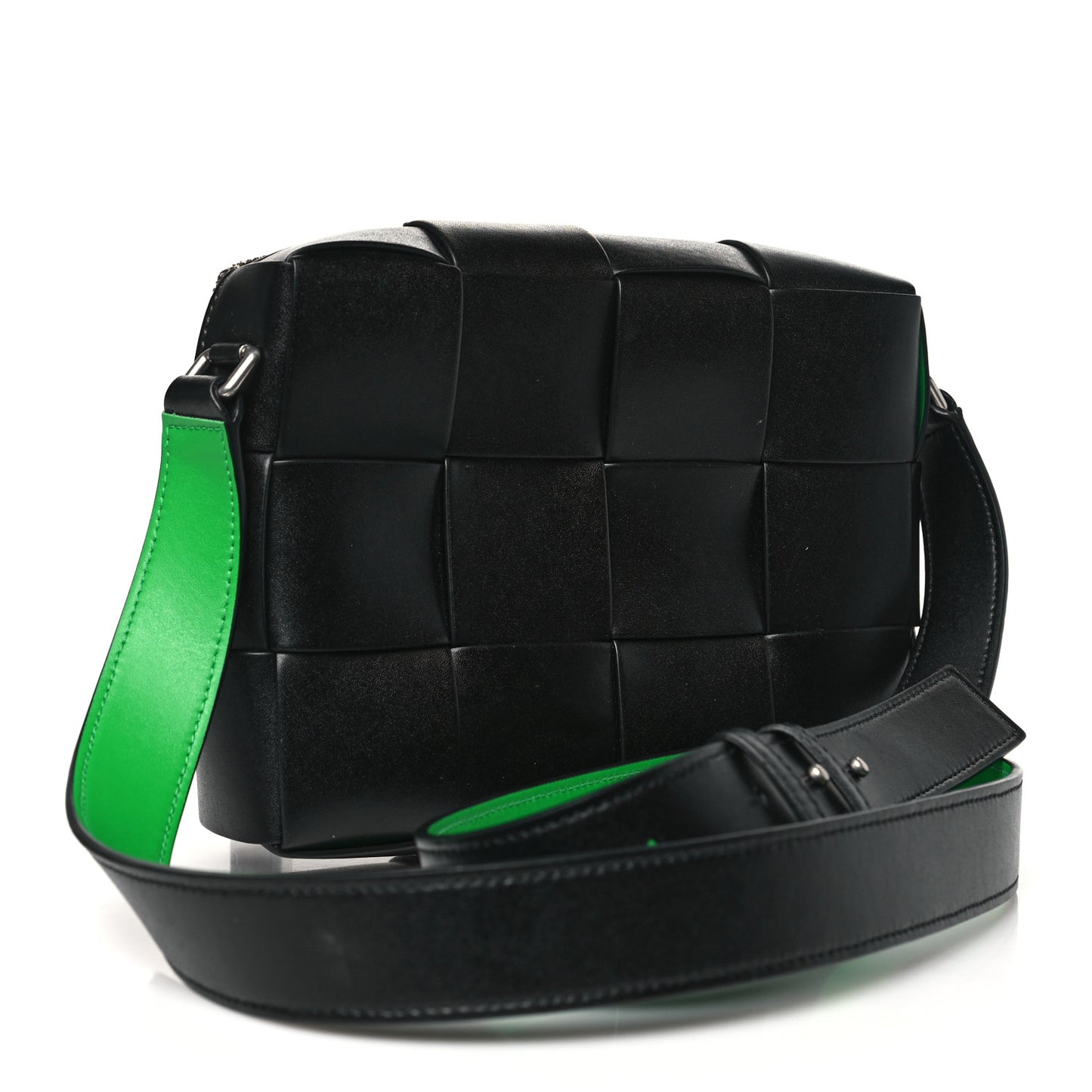 Calfskin Maxi Intrecciato Cassette Camera Bag Black