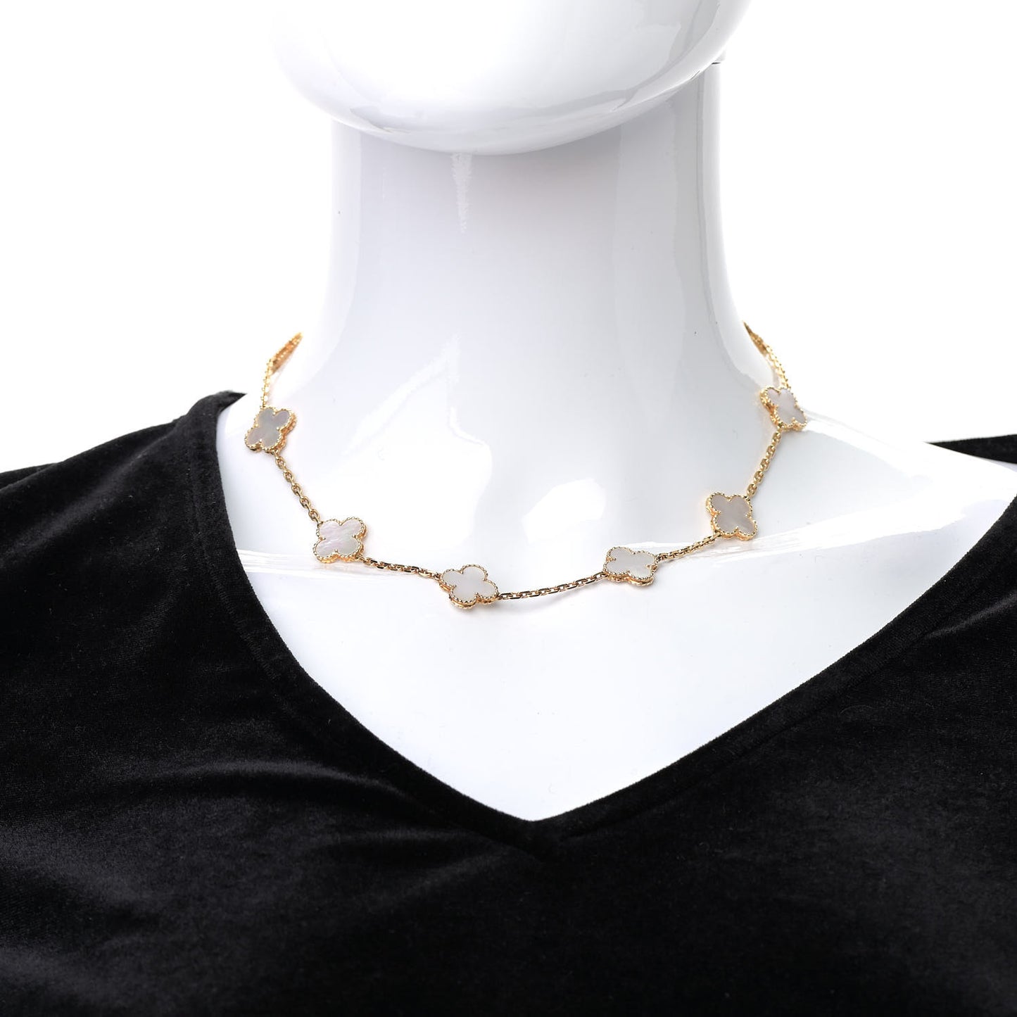 18K Yellow Gold Mother of Pearl 10 Motifs Vintage Alhambra Necklace