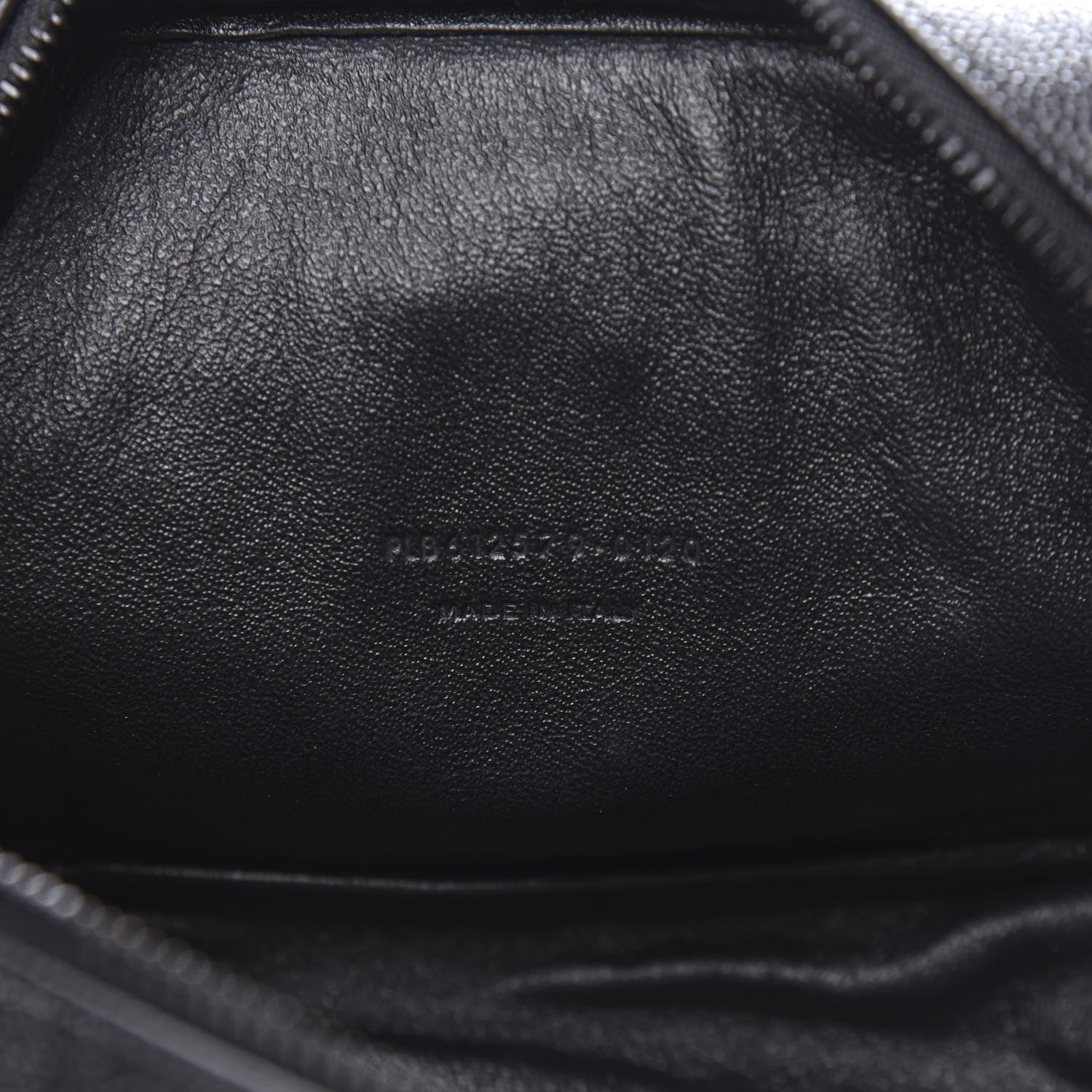 Saint Laurent Grain De Poudre Matelasse Monogram Mini Lou Camera Bag Black 6 of 9