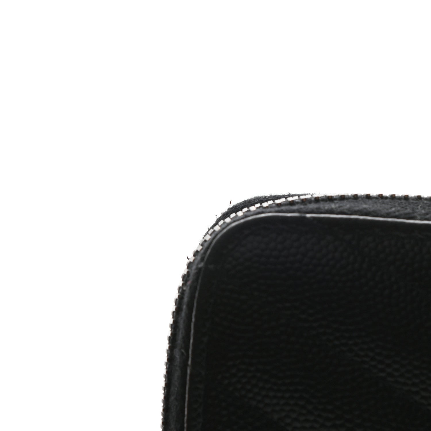Saint Laurent Grain De Poudre Matelasse Chevron Monogram Zip Around Wallet Black 7 of 8