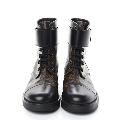 Louis Vuitton Calfskin Monogram Wonderland Flat Ranger Boots 41 Black 2 of 10