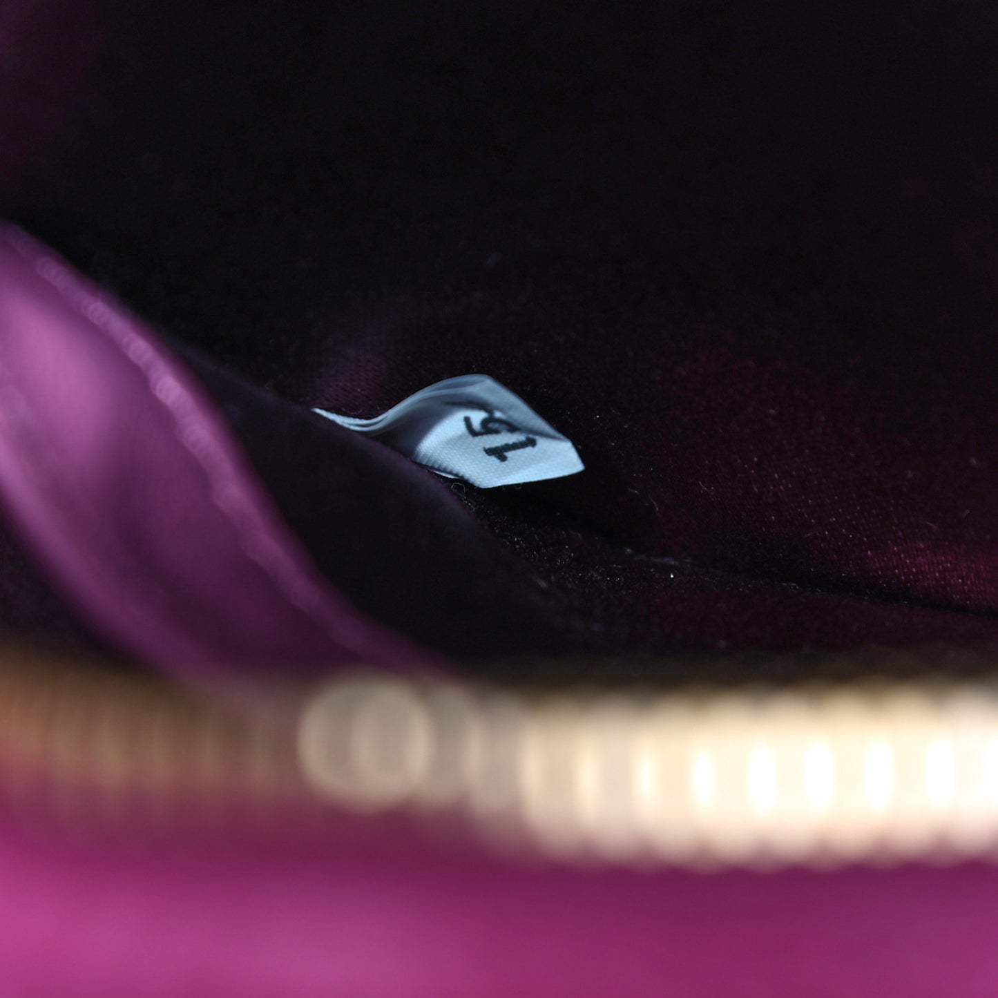 Velluto Matelasse Chain Camera Bag Bruyere