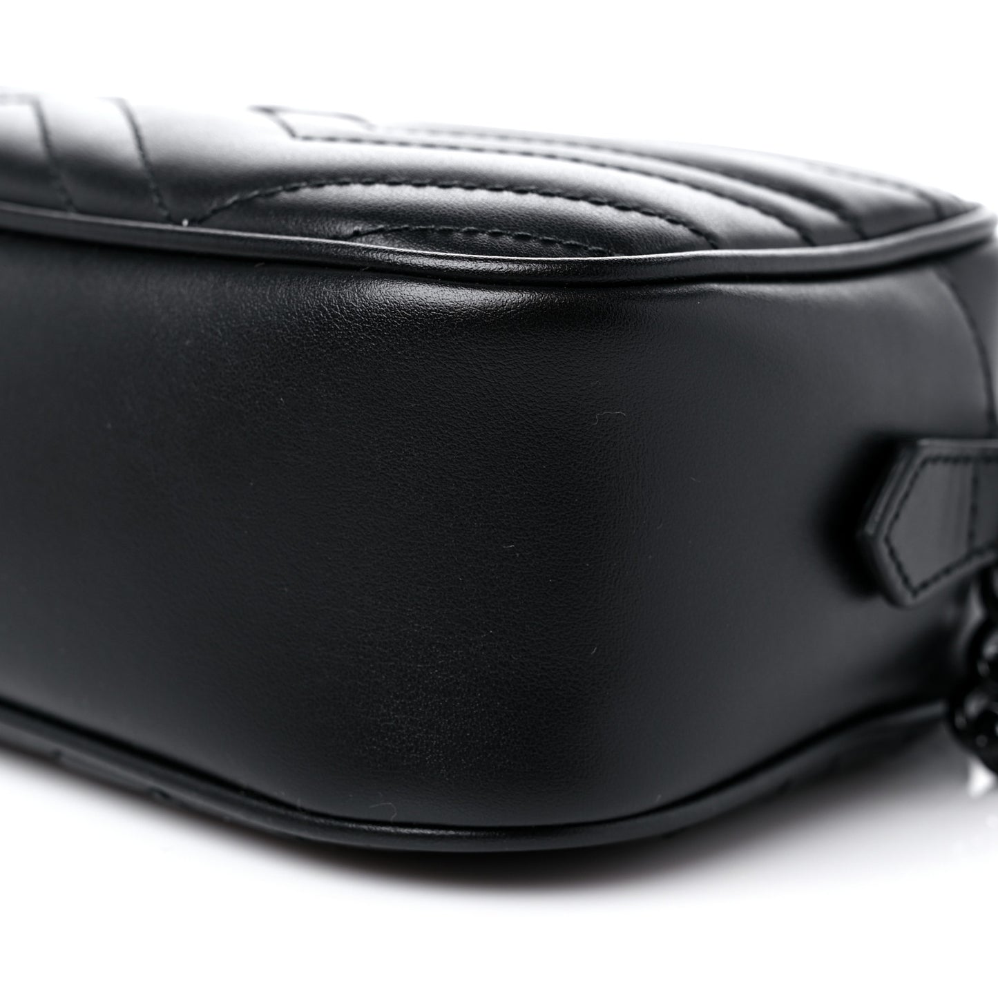 Calfskin Matelasse Monochrome Small GG Marmont Chain Shoulder Bag Black