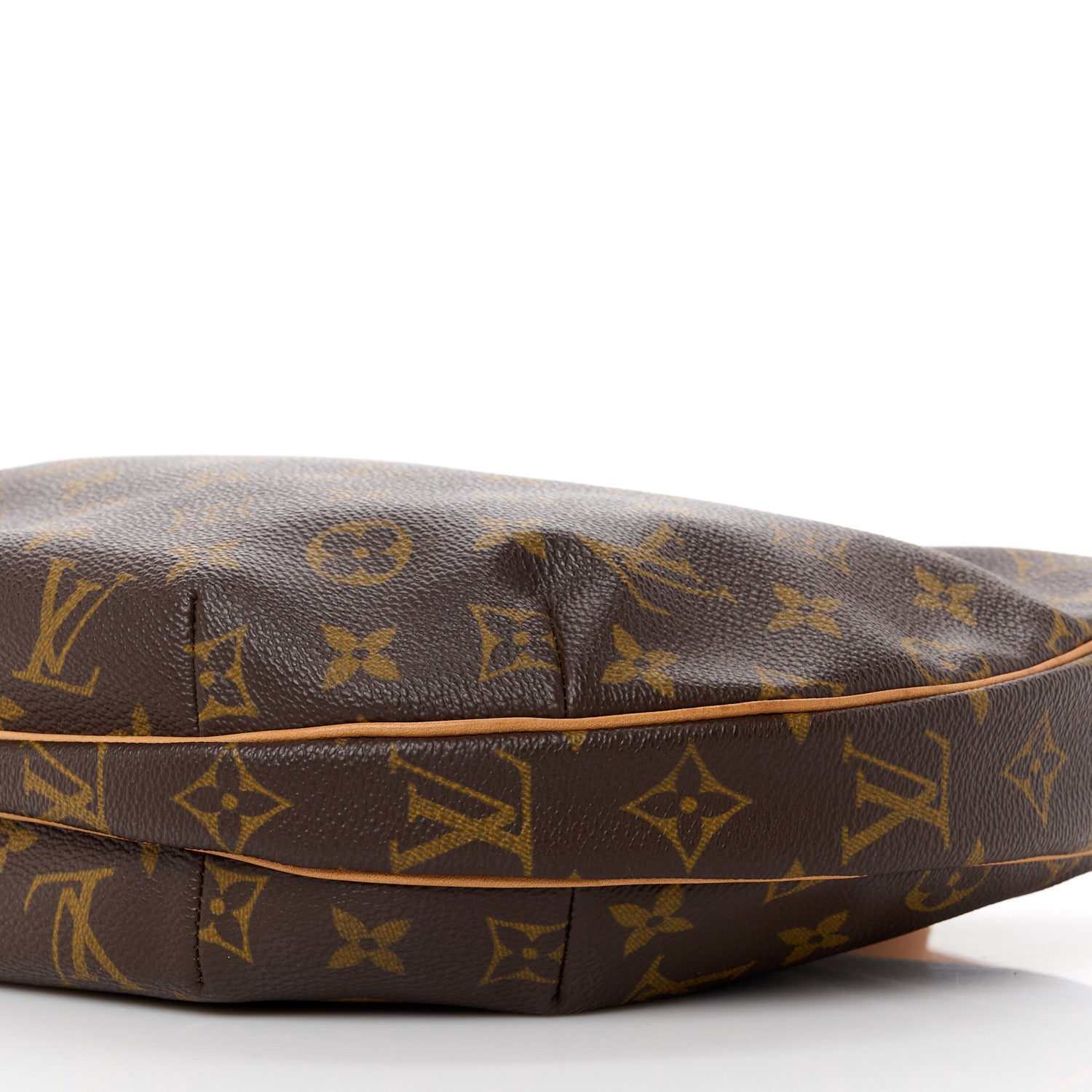 Louis Vuitton Monogram Croissant MM 9 of 12