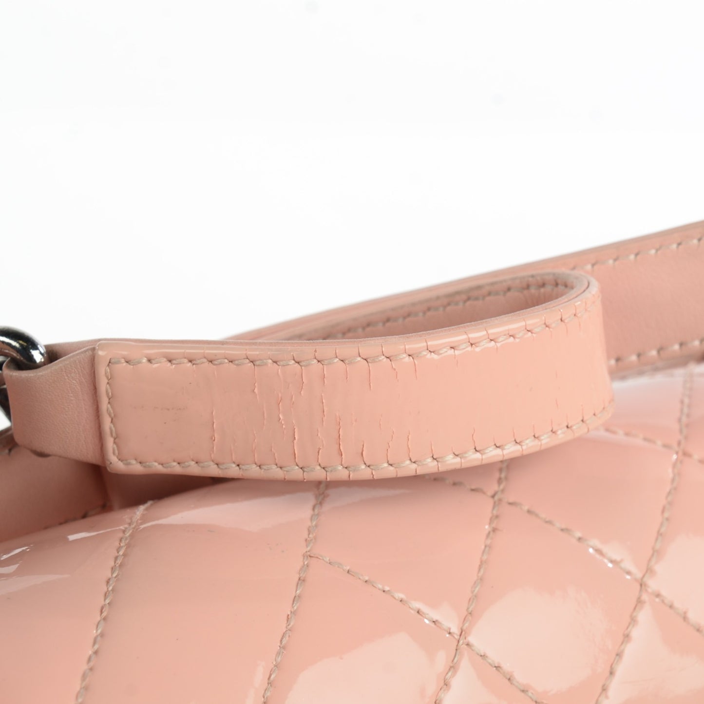 Patent Chevron New Medium Boy Flap Light Pink