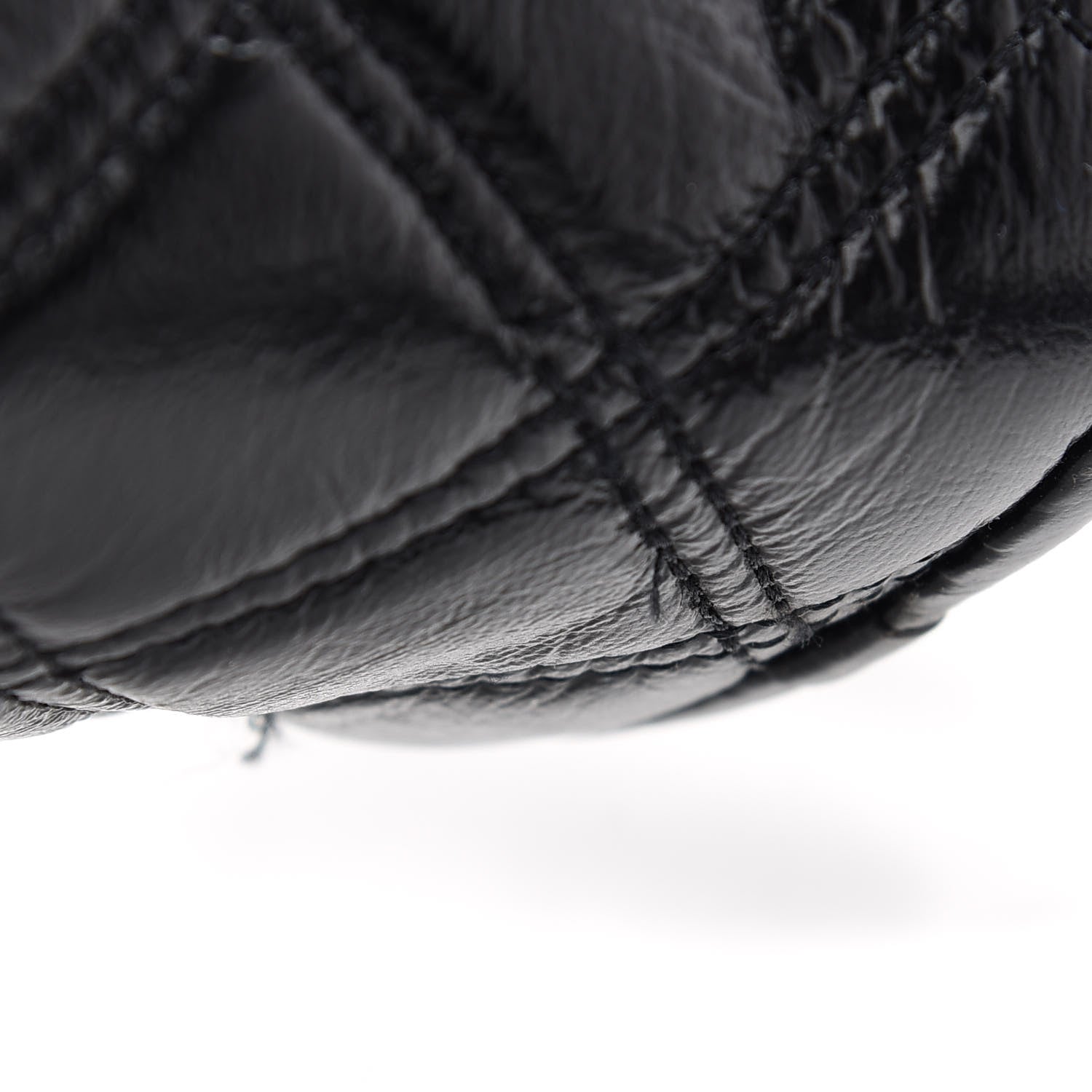 Marc Jacobs Natural Grain Calfskin Quilted The Softshot 21 Bag Black 8 of 10