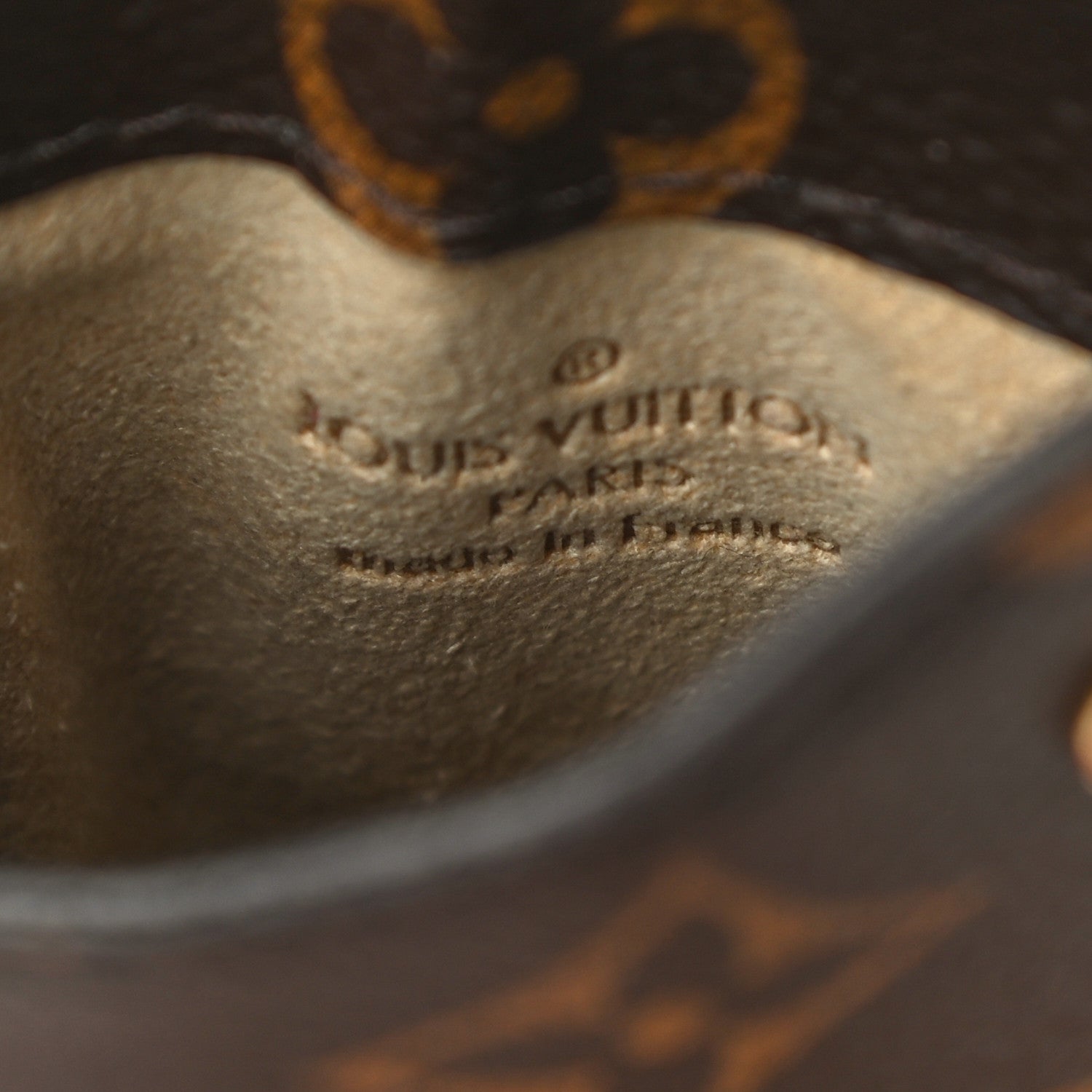 Louis Vuitton Monogram Sunglasses Case MM 6 of 9